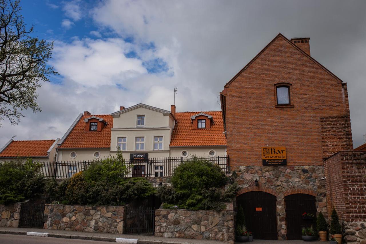Hotel Przedzamcze Dzialdowo Exterior photo