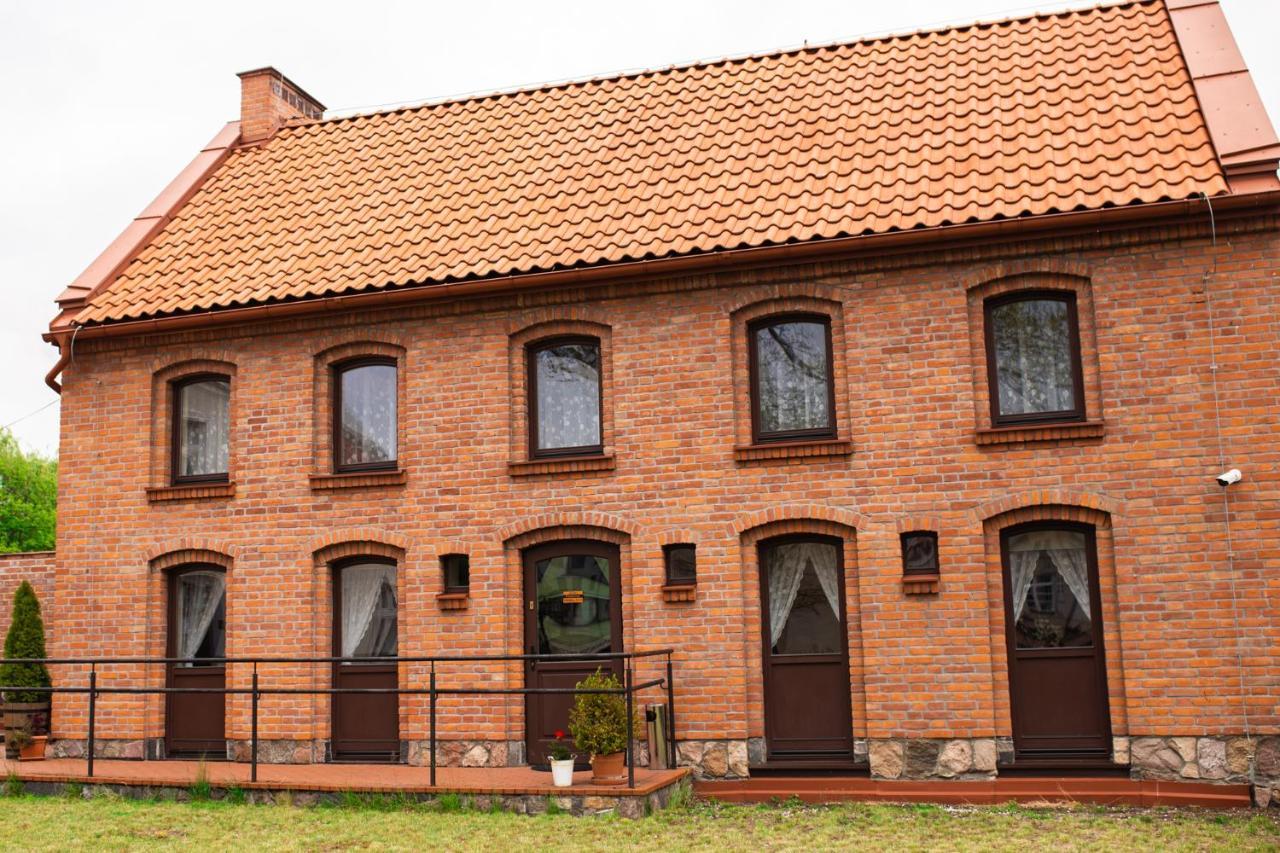 Hotel Przedzamcze Dzialdowo Exterior photo